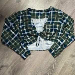 Crop top tie up flannel